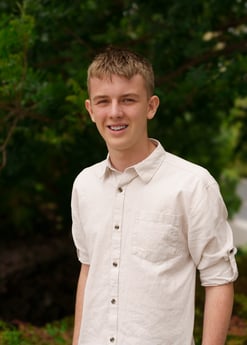 ACYP-YAC25-Headshot-Riley-HR-5