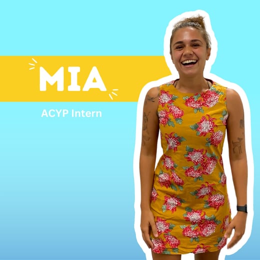 Mia